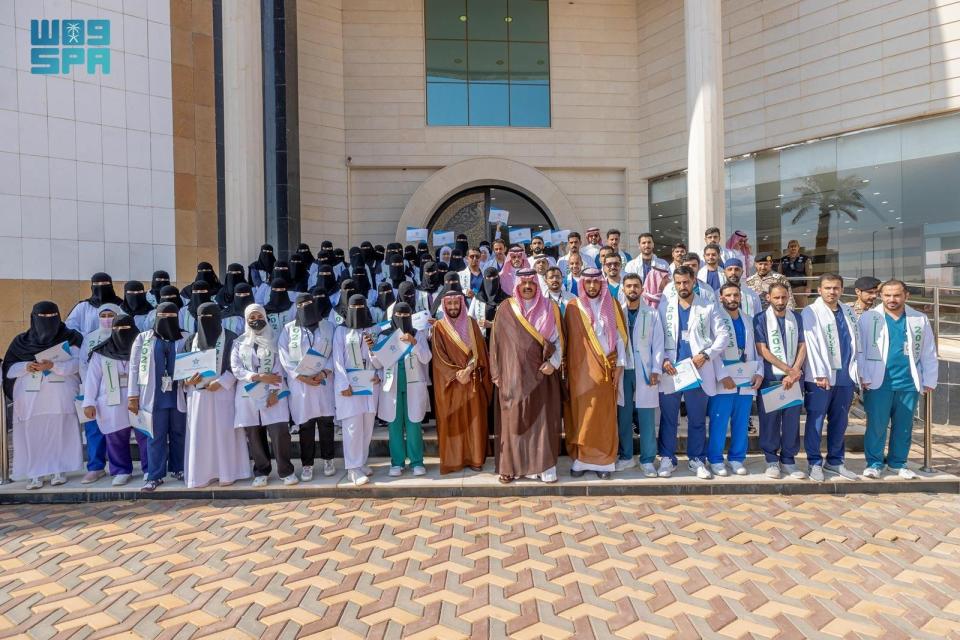 أمير منطقة حائل يرعى حفل تكريم الفائزين بجائزة التميز في خدمة المرضى وتخريج الدبلومات والبرامج التمريضية