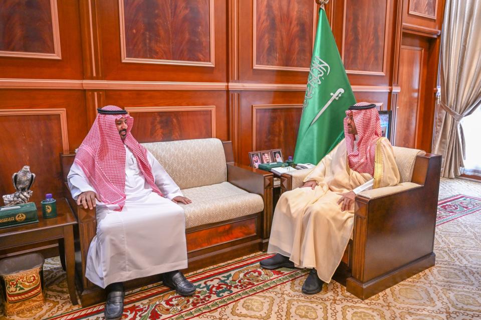 نائب أمير حائل يستقبل مدير فرع صندوق تنمية الموارد البشرية المكلف