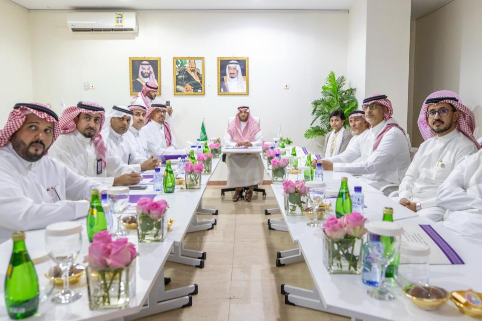 سمو نائب أمير منطقة حائل يزور جمعية رعاية مرضى السرطان بحائل "بسمة".