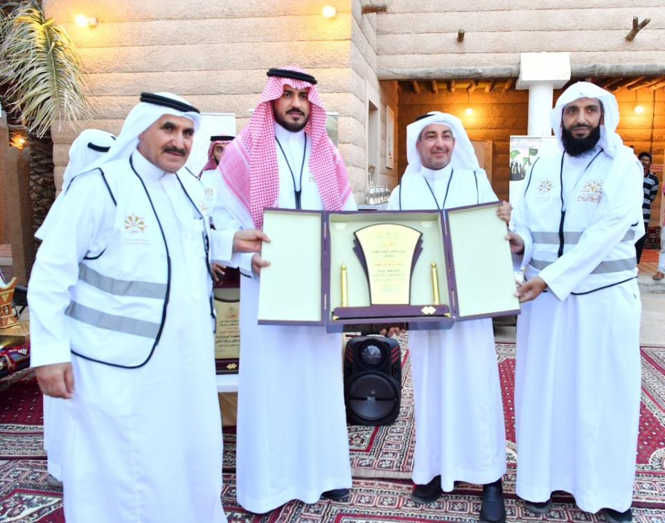 ​نيابة عن سمو نائب أمير منطقة حائل دشن سعادة وكيل الإمارة المساعد للحقوق المكلف أ.عبدالرحمن بن حمود العبيد مبادرة "بركتنا"