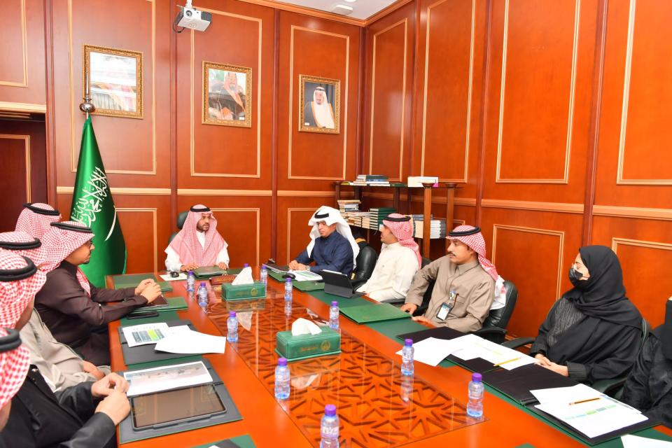 سمو نائب أمير حائل يرأس اجتماع لجنة الشراكة المجتمعية السياحية بالمنطقة