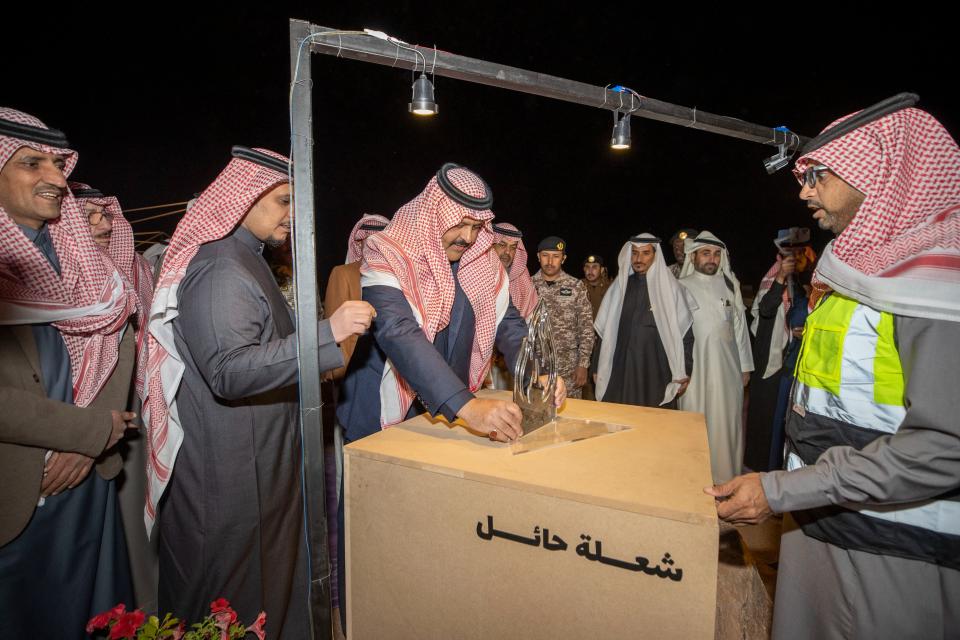 سموُّ أميرِ منطقة حائل يدشِّن مشروعات أمانة المنطقة.