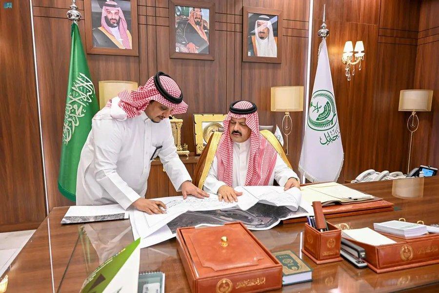 سمو أمير منطقة حائل يطلع على مؤشرات نسب الإنجاز للمشاريع والخدمات البلدية بالمنطقة