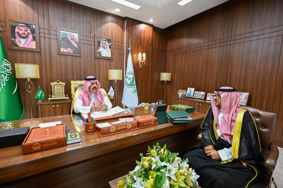 أمير حائل يستقبل الرئيس التنفيذي لهيئة تطوير المنطقة