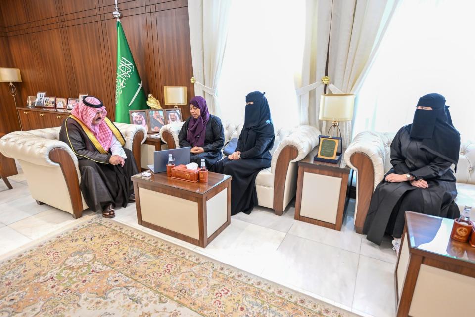 أمير حائل يستقبل المدير التنفيذي لشركة باكستيج لتنظيم المعارض وصناعة الفعاليات والاستثمار السياحي