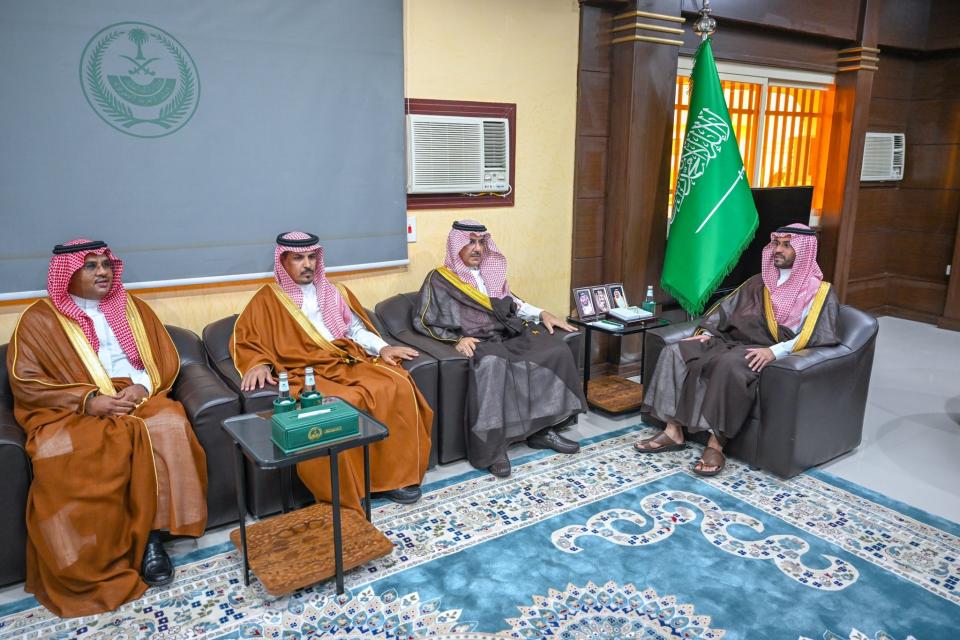 نائب أمير منطقة حائل يزور محافظة الشملي