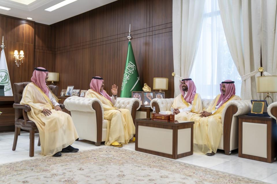 أمير منطقة حائل يستقبل سمو وزير الثقافة