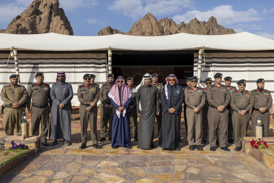 نائب أمير حائل يستقبل رئيس الاتحاد الدولي للسيارات FIA