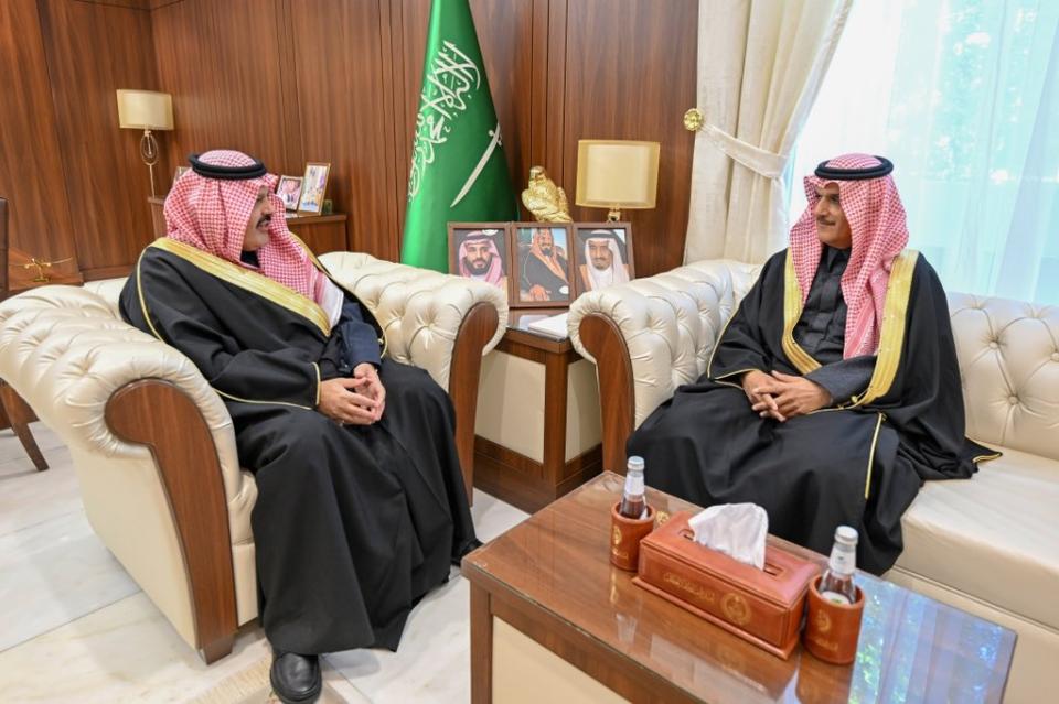 أمير حائل يستقبل رئيس مجلس إدارة الجمعية السعودية لهواة اللاسلكي