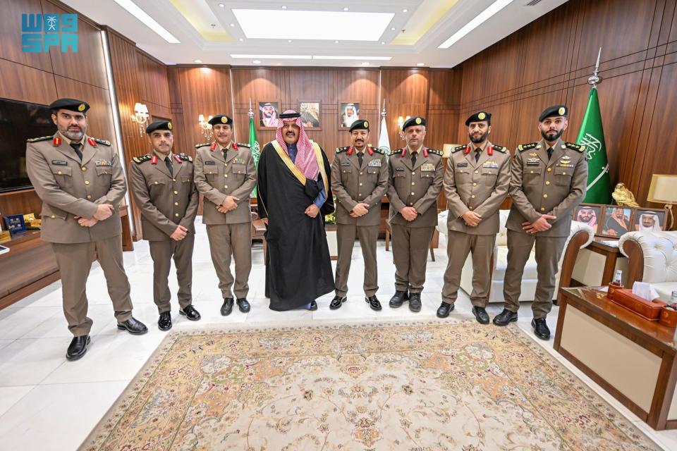 أمير حائل يستقبل مدير الإدارة العامة للمرور بالمملكة