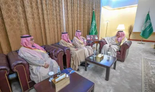 أمير حائل يستقبل المدير التنفيذي لتنمية المناطق بوزارة الاقتصاد والتخطيط