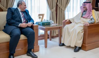 استقبل وكيل إمارة منطقة حائل المكلف علي بن سالم آل عامر،‏رئيس الشعبة القنصلية بالسفارة المصرية لدى المملكة القنصل طارق ‏أحمد