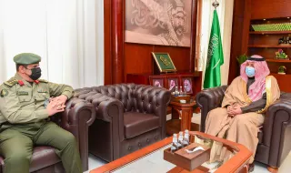 سمو أمير حائل يستقبل مدير جوازات المنطقة المعيّن حديثًا