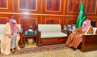 سمو نائب أمير منطقة حائل يستقبل مدير فرع هيئة التراث بالمنطقة