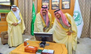 سمو الأمير عبدالعزيز بن سعد يدشن 12 مشروعاً مدرسياً جديداً للبنين والبنات في مدينة حائل والمحافظات التابعة لها.