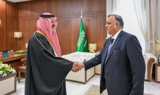أمير منطقة حائل يستقبل سفير الهند لدى المملكة