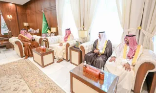 أمير حائل يستقبل رئيس الغرفة التجارية بالمنطقة