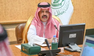 أمير منطقة حائل يرأس ‏‎اجتماع اللجنة الرئيسية لبرنامج اعتماد مدينة حائل الصحية