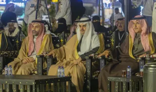 وكيل الإمارة المساعد للشؤون التنموية يرعى الحفل الختامي لمهرجان الفلكلور الوطني‬ الثالث بحائل